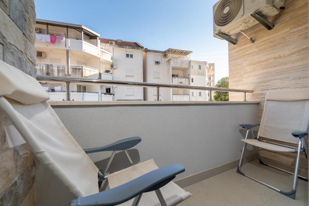 Ana'S Apartment Budva Mne מראה חיצוני תמונה